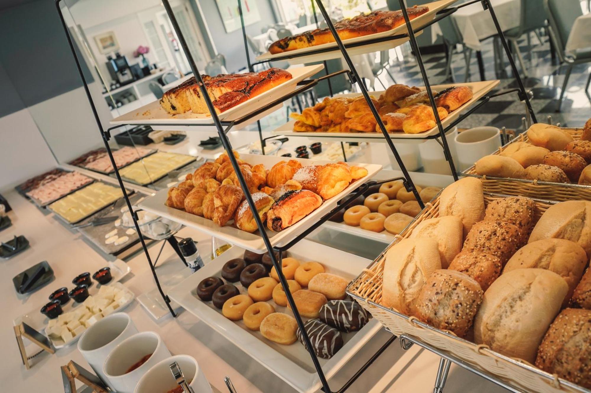 Hotel Avenida San Sebastian Ngoại thất bức ảnh