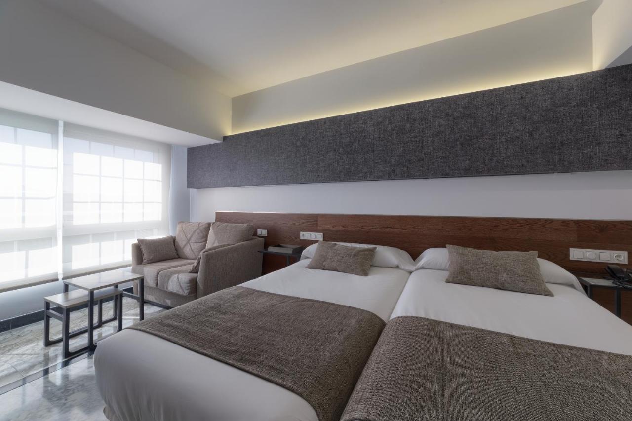 Hotel Avenida San Sebastian Ngoại thất bức ảnh