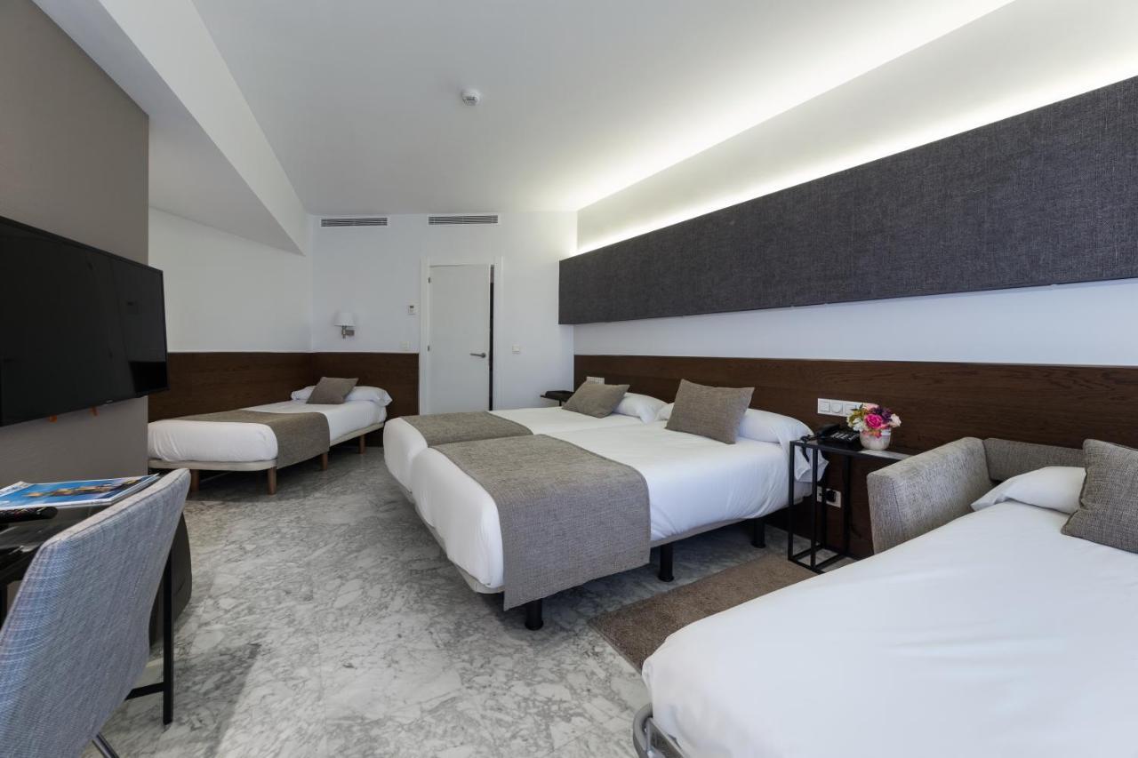 Hotel Avenida San Sebastian Ngoại thất bức ảnh